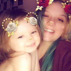 Meet your Posher, Ashley